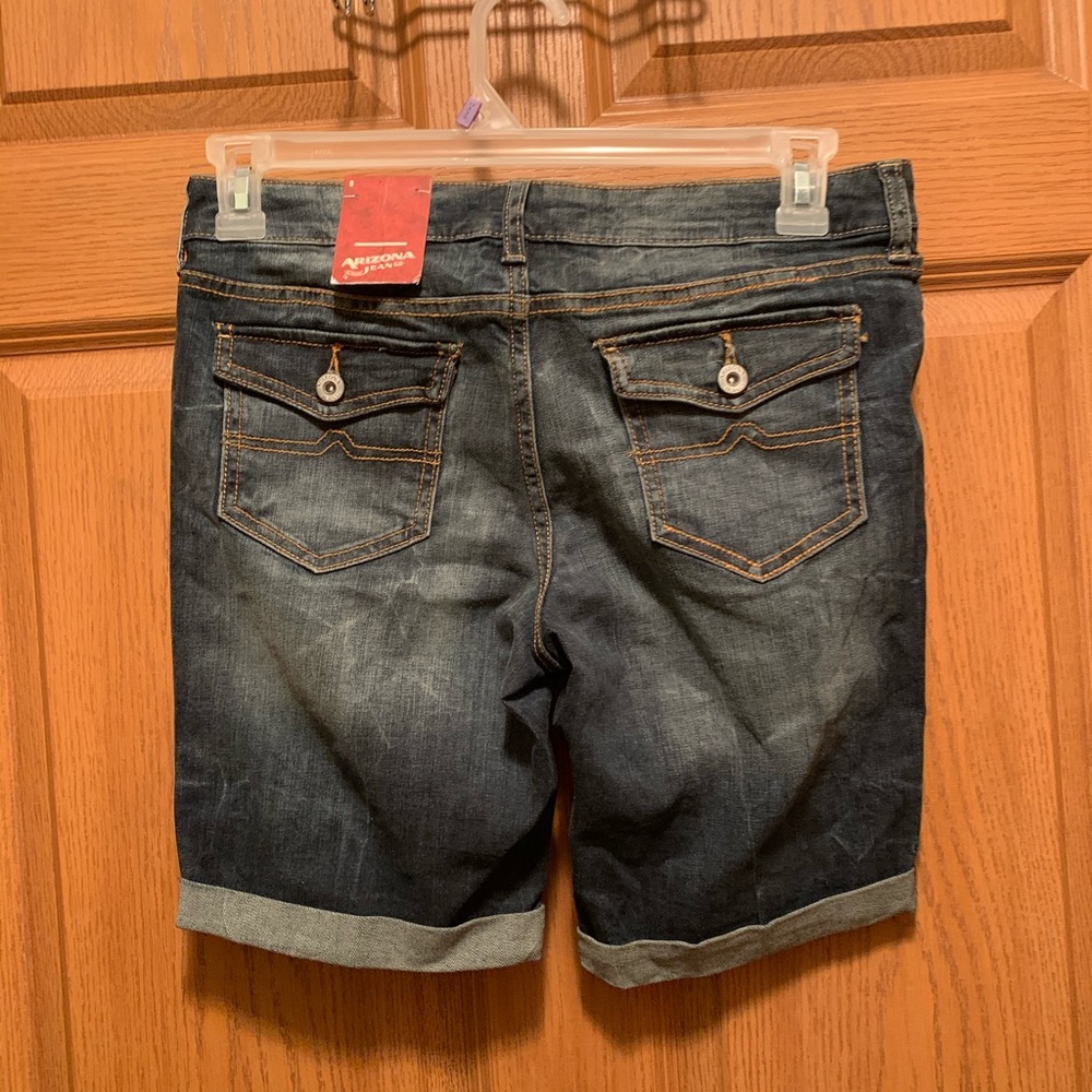 Shorts - Picture 2 of 2